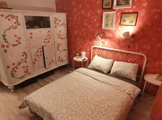 Cosy 2 Rooms Apartment With A View Near The Forest